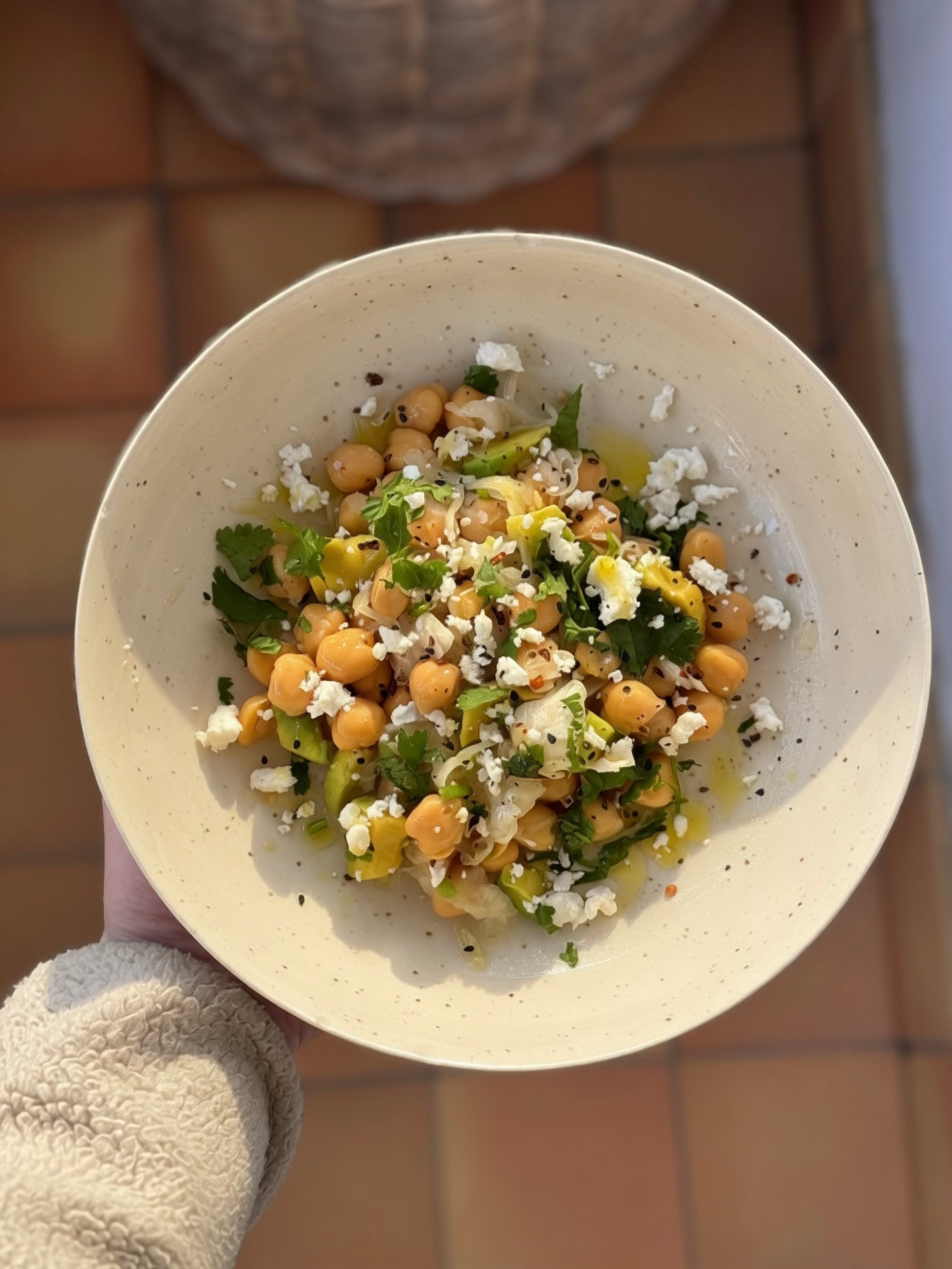 Chickpea, sauerkraut & avocado meal prep